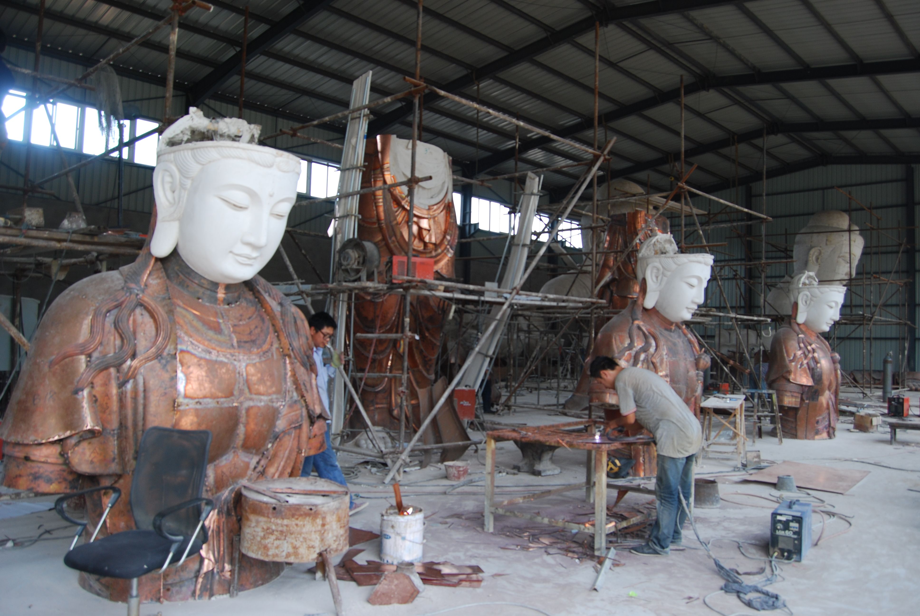 Hand Forging Production of Samantabhadra Statue in Sino Sculpture�s Foundry