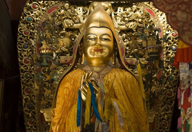 Bronze Tibetan Buddha Statue in Yonghe Lama Temple, Beijing